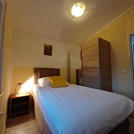 Appartamento Beachfront With Balcony And Sea View *